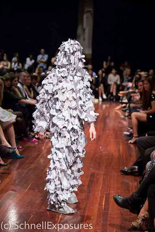 Fionnbhar_Designer_printing_fabric_design_black_white_digitalfabrics_camo_fashion_art