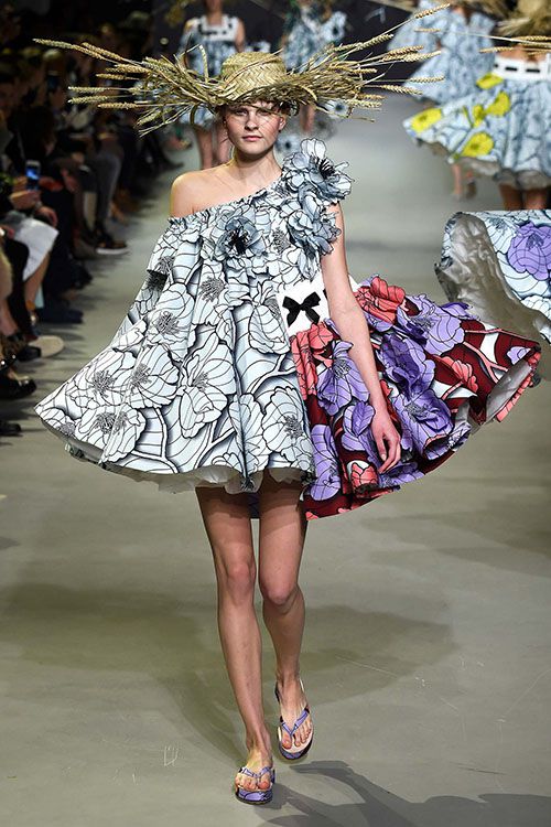 VicktorandRolf_Belldress_flowy_floral_dress_spring_2015_fashion _style_digitalfabrics_inspiration _print_applique